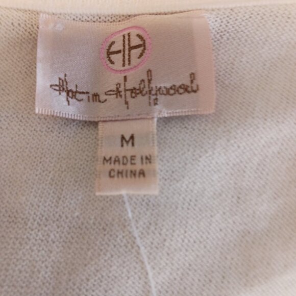 NWT Hot in Hollywood, Split V Neck 3/4 Sleeve Crochet Tunic, White, Size Medium - Picture 2 of 16